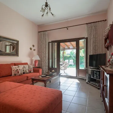 Villa Begonia By The Sea Koropi Exterior photo