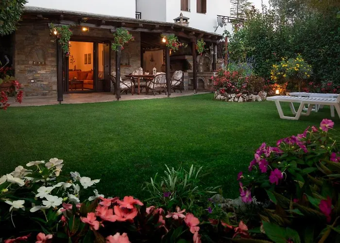 Villa Begonia By The Sea